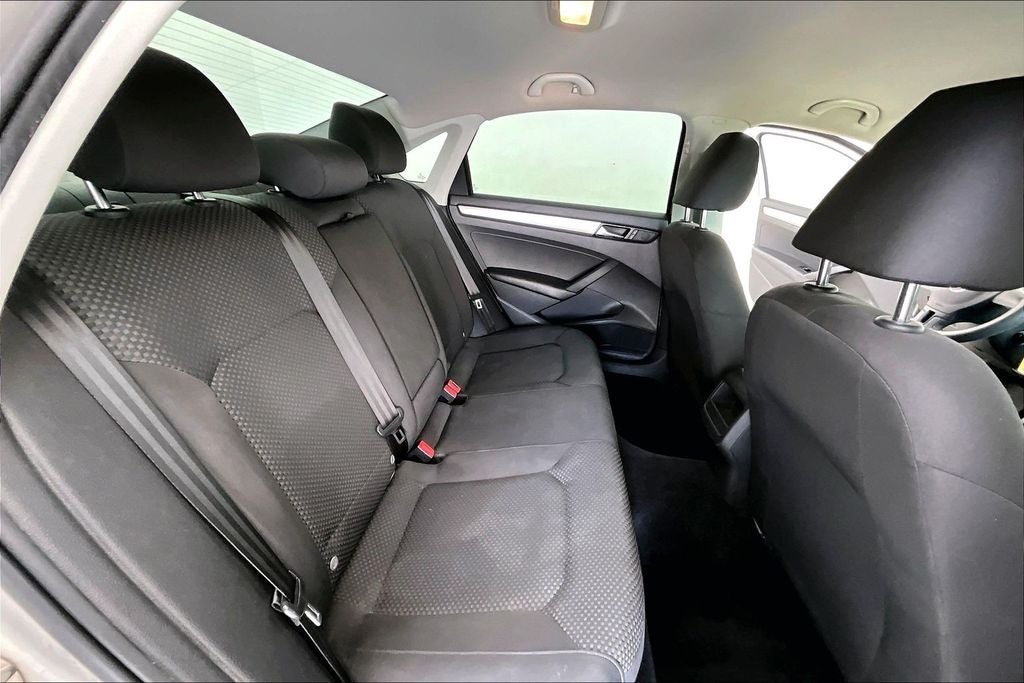 2013 Volkswagen Passat 2.5 S