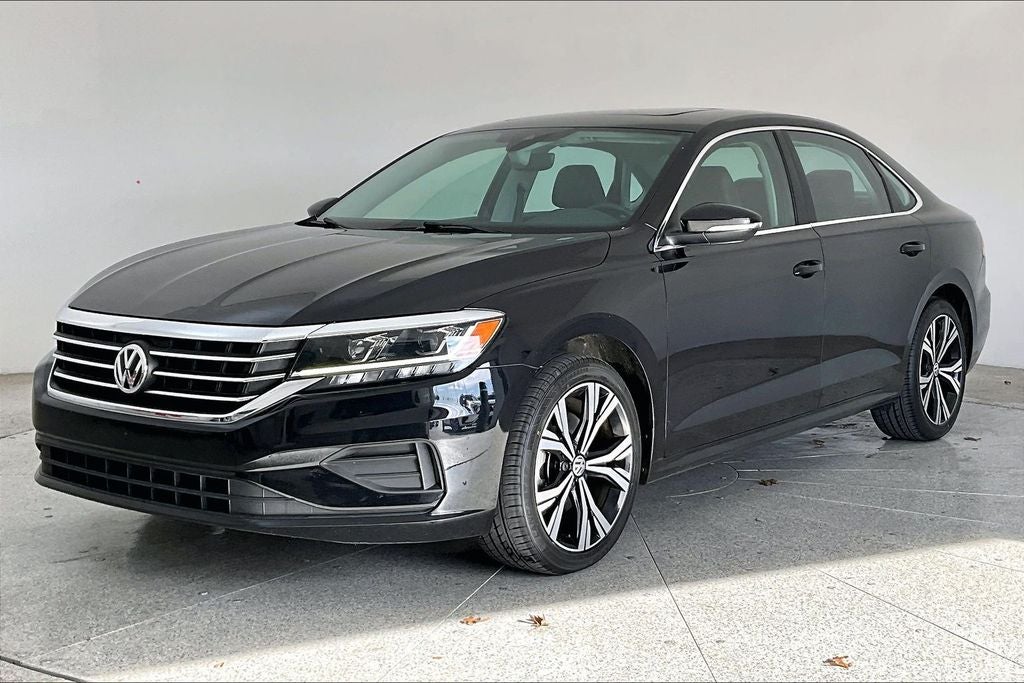 2022 Volkswagen Passat 2.0T SE
