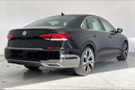 2022 Volkswagen Passat 2.0T SE