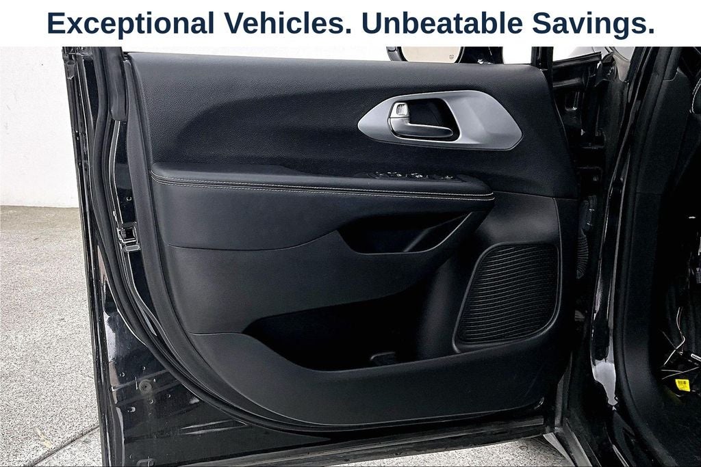 2021 Chrysler Pacifica Touring