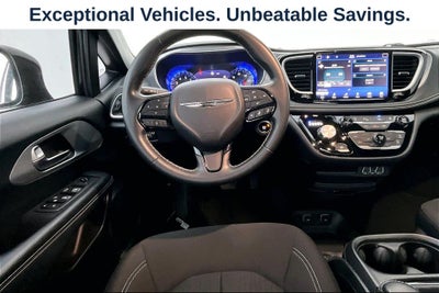 2021 Chrysler Pacifica Touring