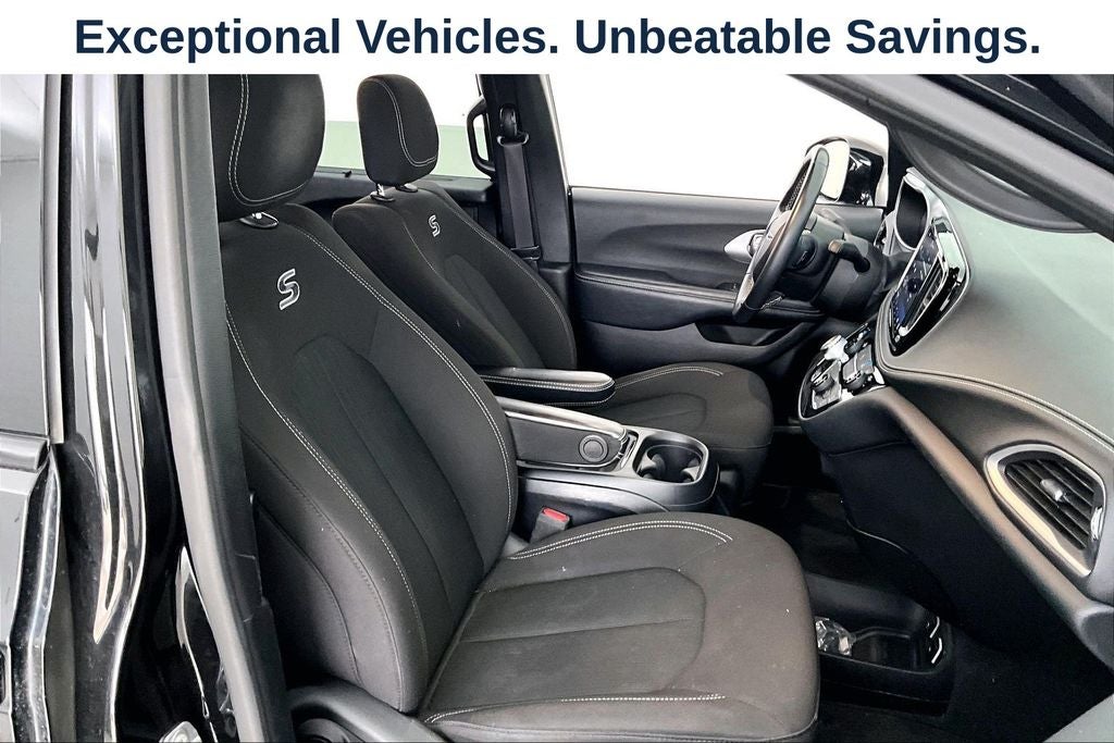2021 Chrysler Pacifica Touring