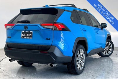2021 Toyota RAV4 XLE Premium