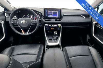 2021 Toyota RAV4 XLE Premium