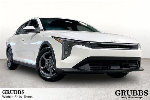 2026 Kia K4 LXS