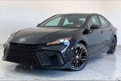 2025 Toyota Camry SE