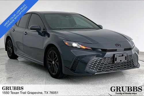 2025 Toyota Camry SE