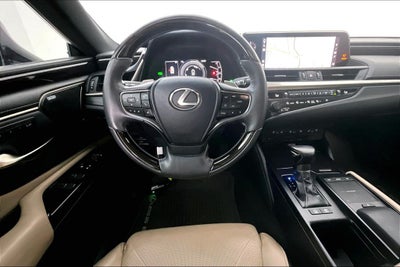 2020 Lexus ES 300h Ultra Luxury