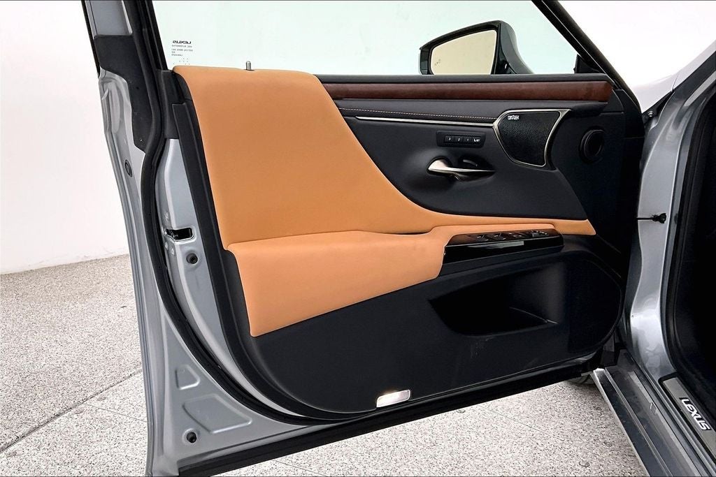 2024 Lexus ES 350 Ultra Luxury