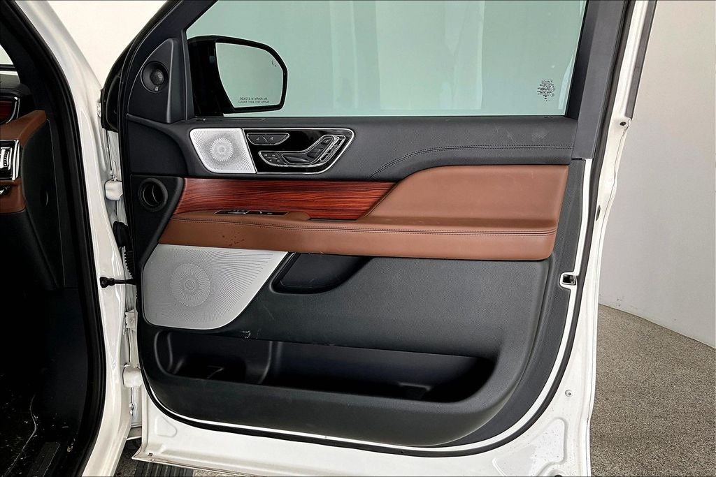 2024 Lincoln Navigator L Reserve