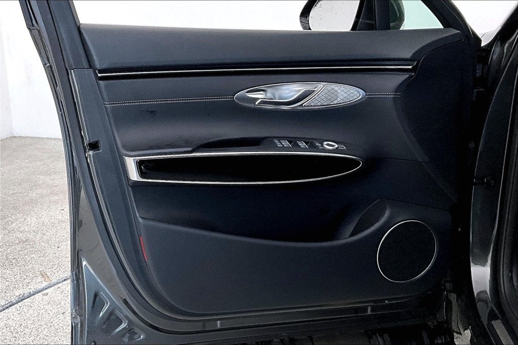 2024 Genesis GV70 2.5T