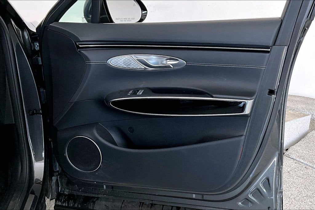 2024 Genesis GV70 2.5T