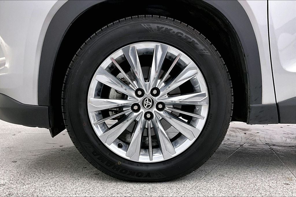 2024 Toyota Grand Highlander Platinum