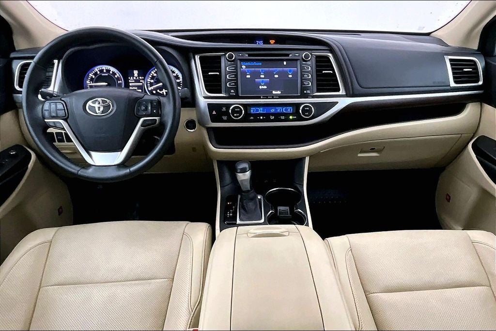 2016 Toyota Highlander Limited
