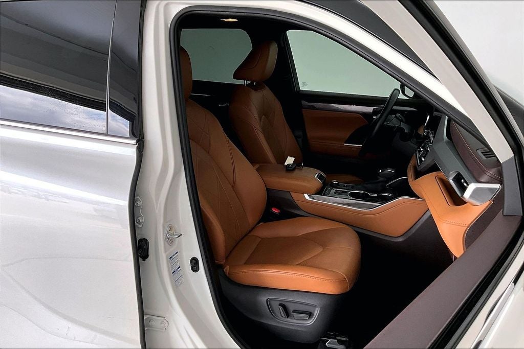 2020 Toyota Highlander Platinum