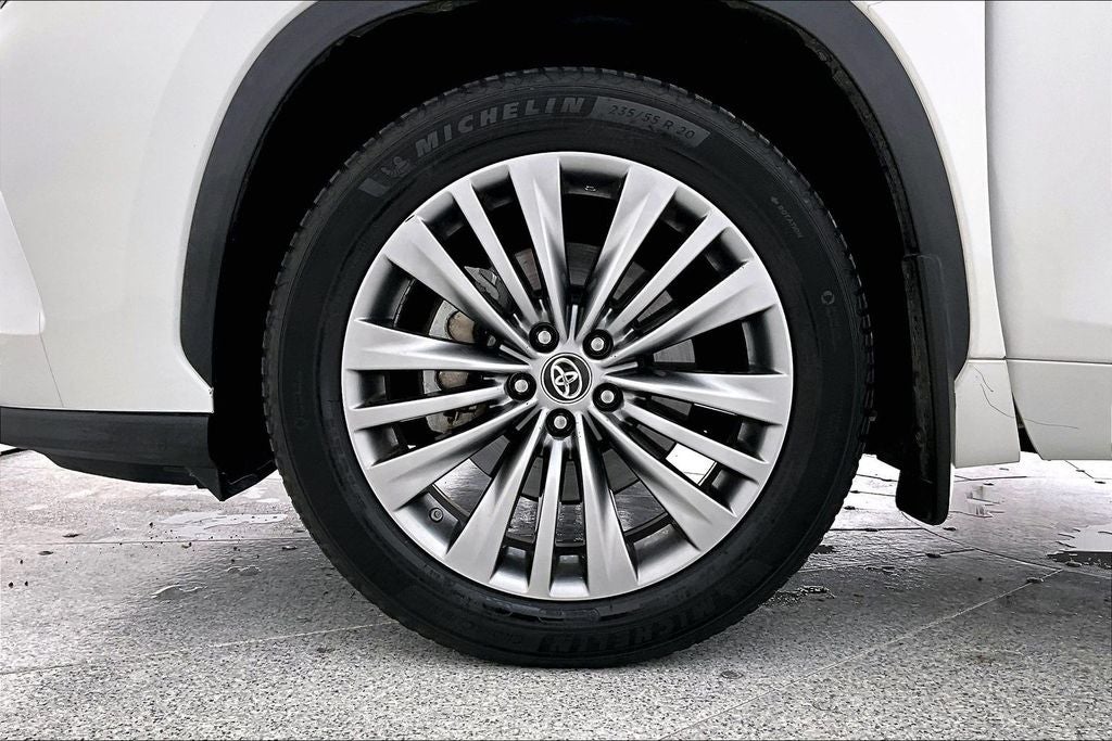2020 Toyota Highlander Platinum