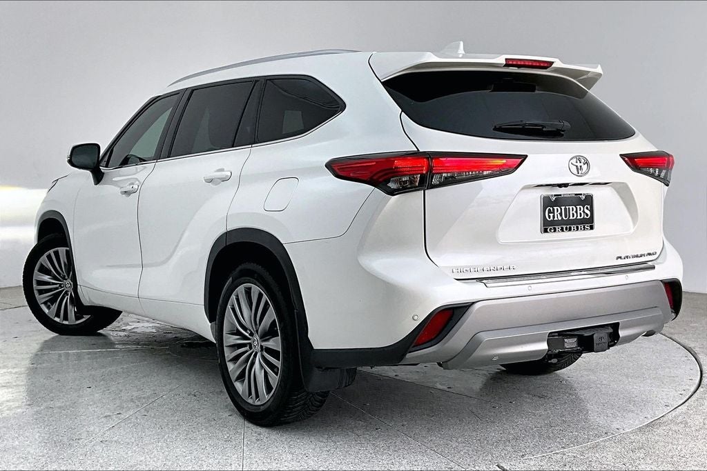 2020 Toyota Highlander Platinum