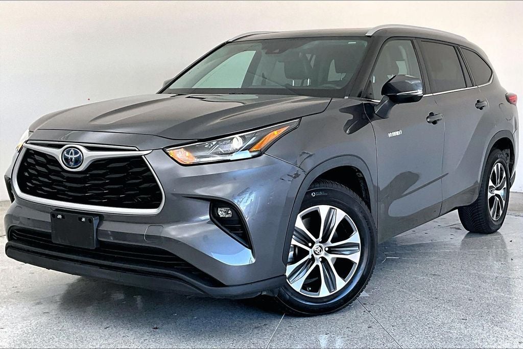 2021 Toyota Highlander Hybrid XLE