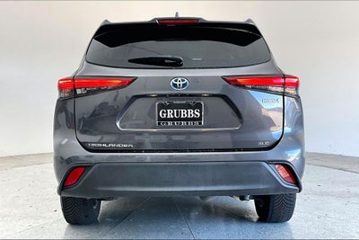 2021 Toyota Highlander Hybrid XLE