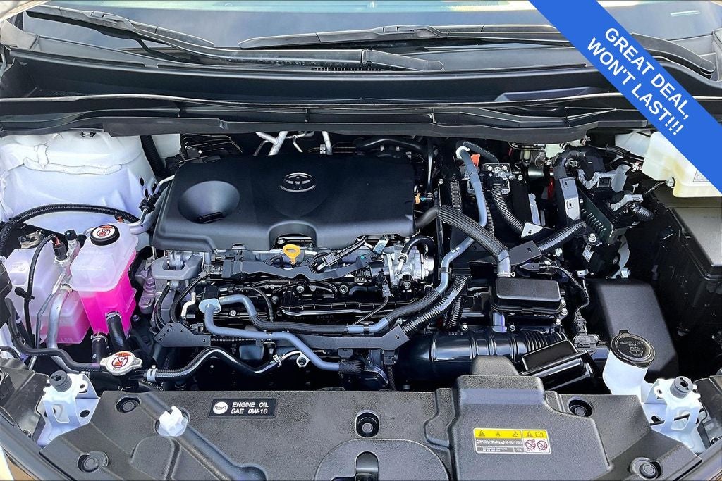 2024 Toyota Sienna XSE 8 Passenger