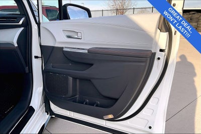 2024 Toyota Sienna XSE 8 Passenger