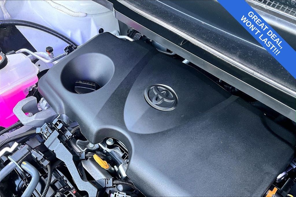 2024 Toyota Sienna XSE 8 Passenger