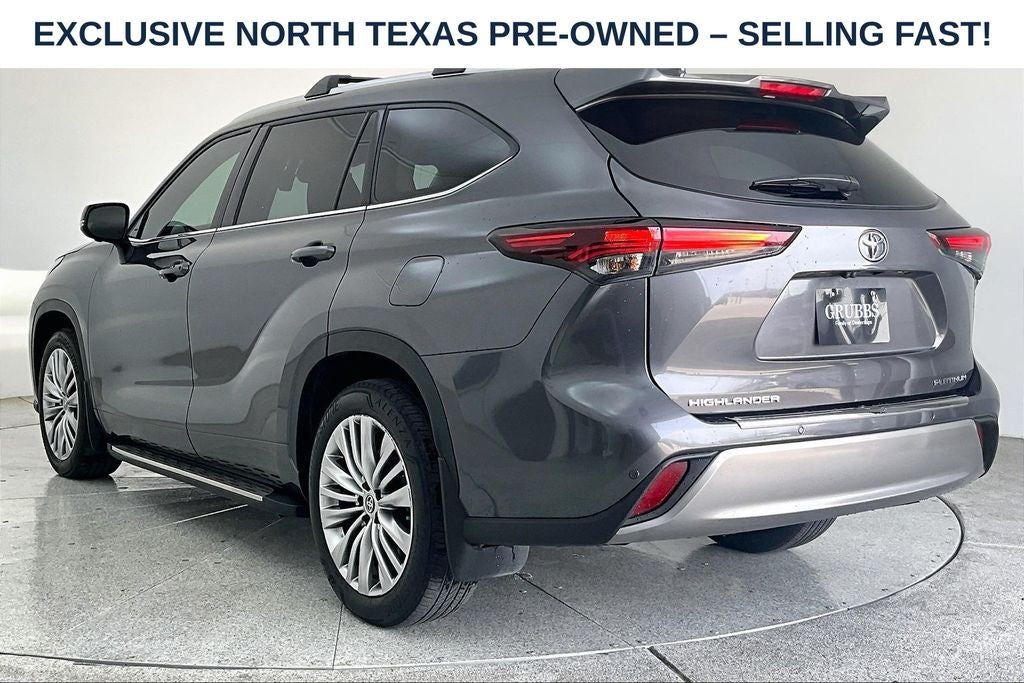 2024 Toyota Highlander Platinum