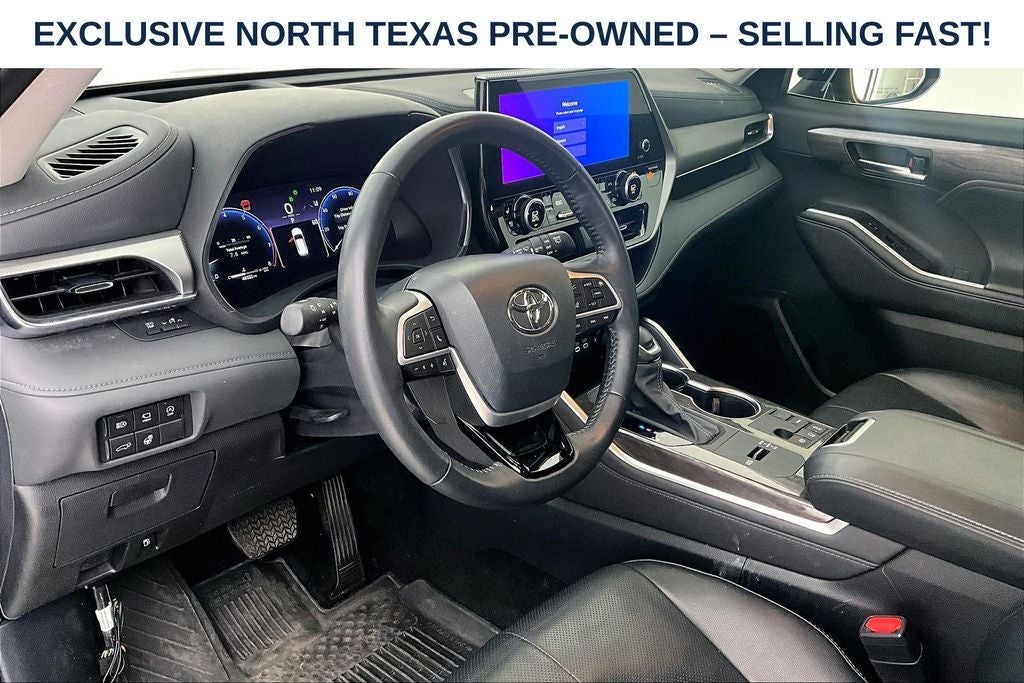 2024 Toyota Highlander Platinum