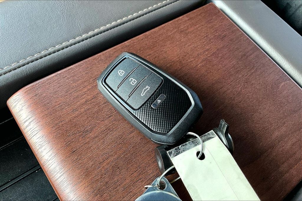 2025 Toyota Tundra Hybrid 1794 Edition