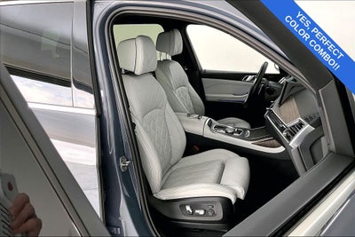 2023 BMW X7 xDrive40i