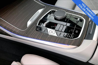 2023 BMW X7 xDrive40i