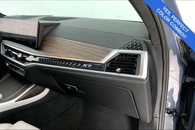 2023 BMW X7 xDrive40i