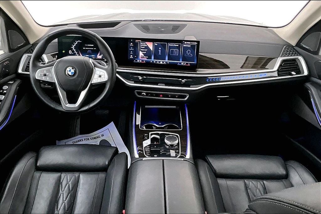 2025 BMW X7 xDrive40i