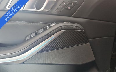 2024 BMW X7 M60i