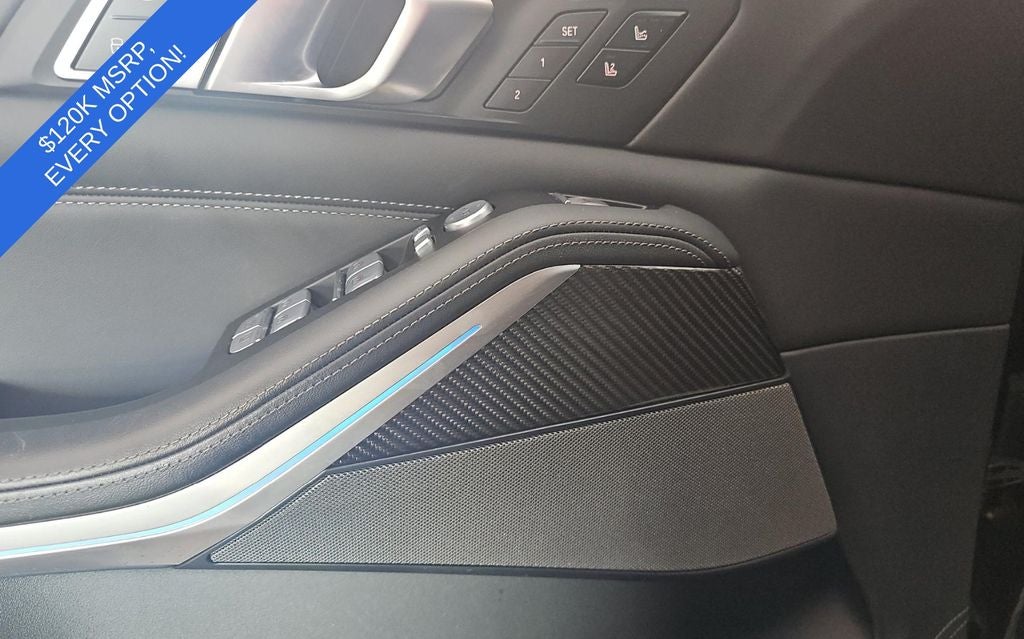 2024 BMW X7 M60i