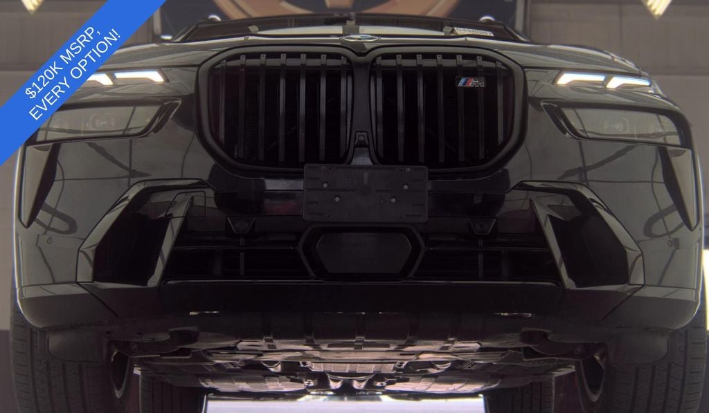 2024 BMW X7 M60i