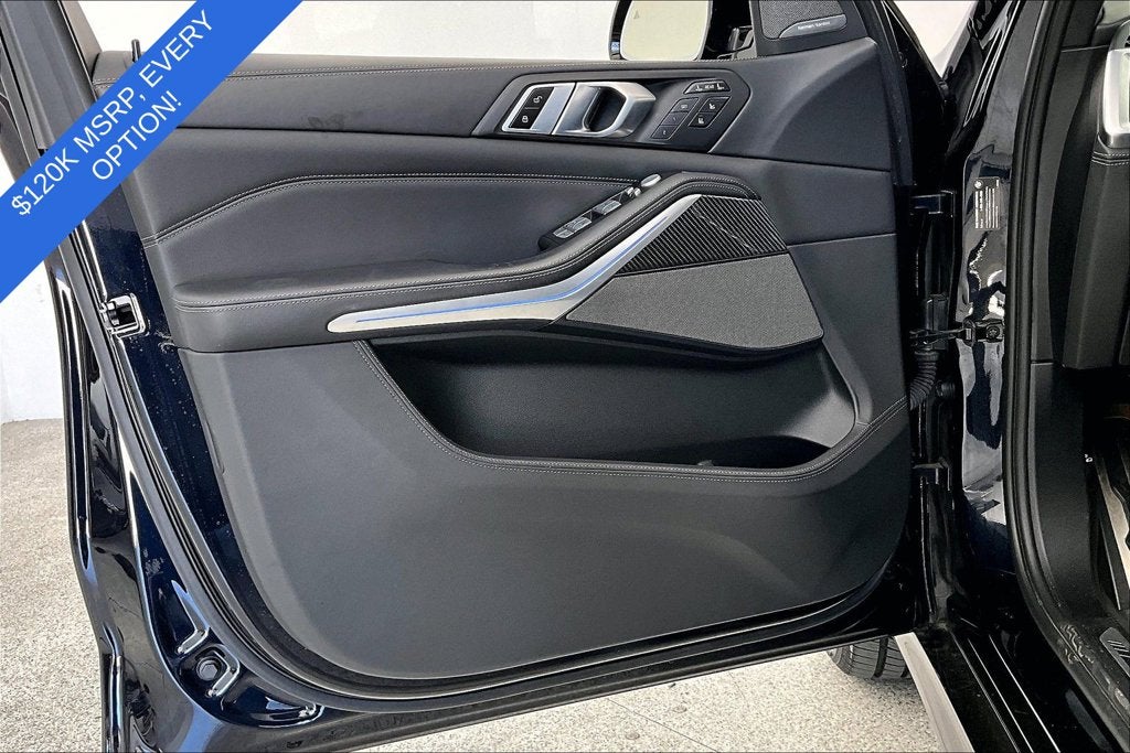 2024 BMW X7 M60i