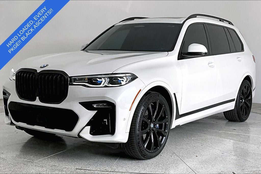 2022 BMW X7 M50i