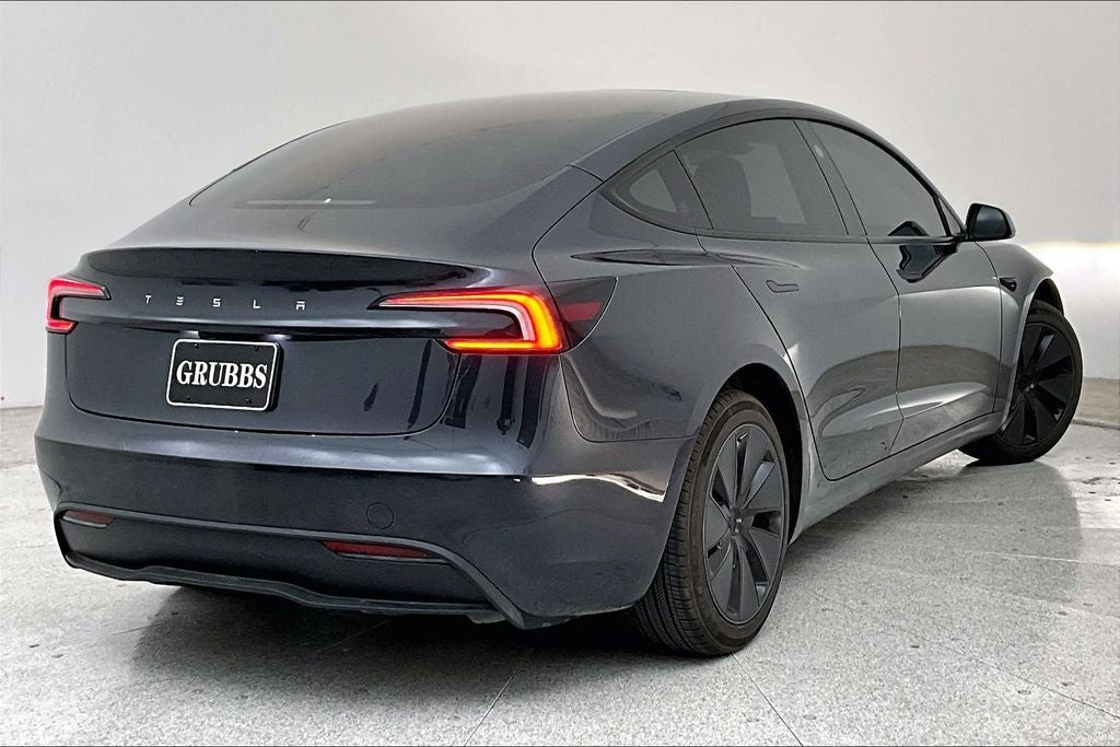 2025 Tesla Model 3 Long Range