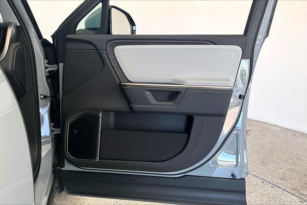 2025 Rivian R1T Adventure Dual Motor Large Pack