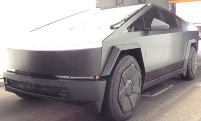 2024 Tesla Cybertruck Cyberbeast