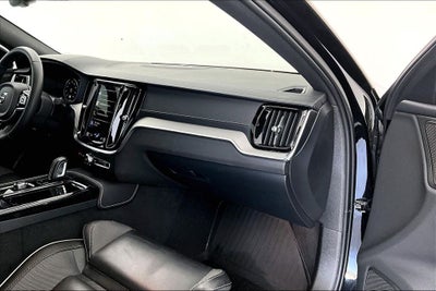 2022 Volvo S60 Recharge Plug-In Hybrid T8 Black Edition R-Design Extended Range