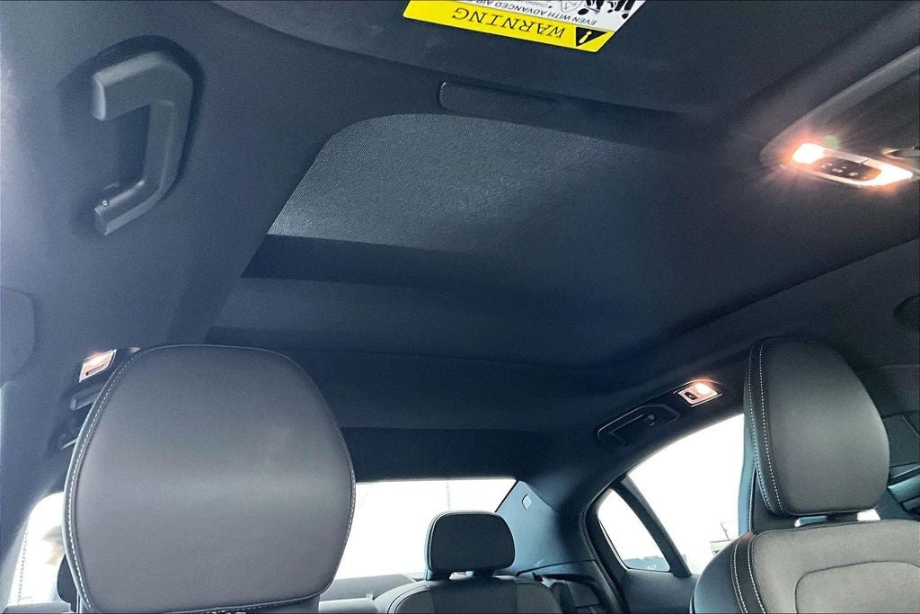 2022 Volvo S60 Recharge Plug-In Hybrid T8 Black Edition R-Design Extended Range