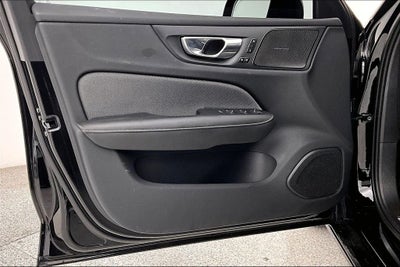 2022 Volvo S60 Recharge Plug-In Hybrid T8 Black Edition R-Design Extended Range