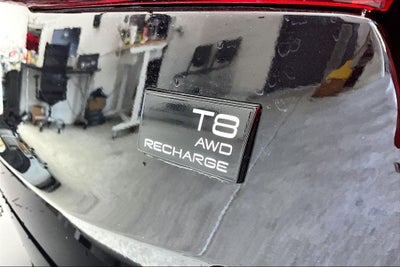 2022 Volvo S60 Recharge Plug-In Hybrid T8 Black Edition R-Design Extended Range