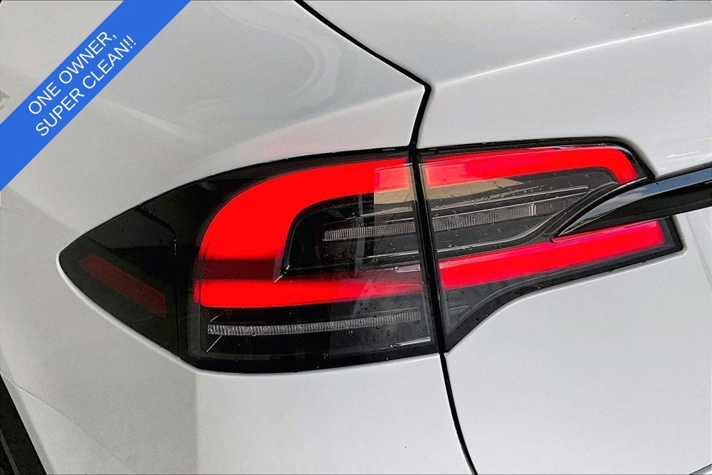 2024 Tesla Model X Plaid
