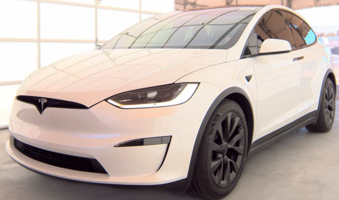 2025 Tesla Model X Base