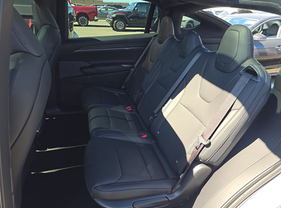 2025 Tesla Model X Base