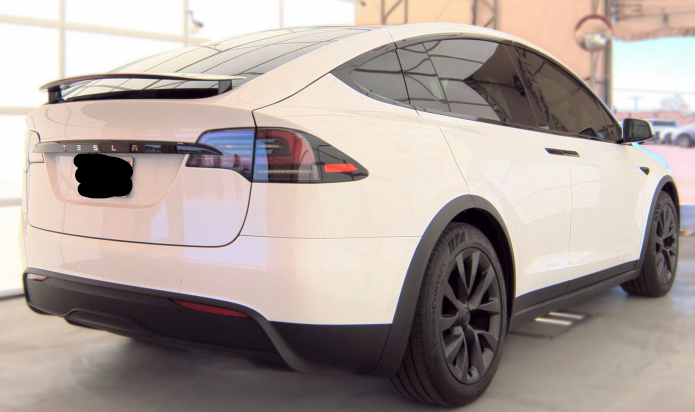2025 Tesla Model X Base