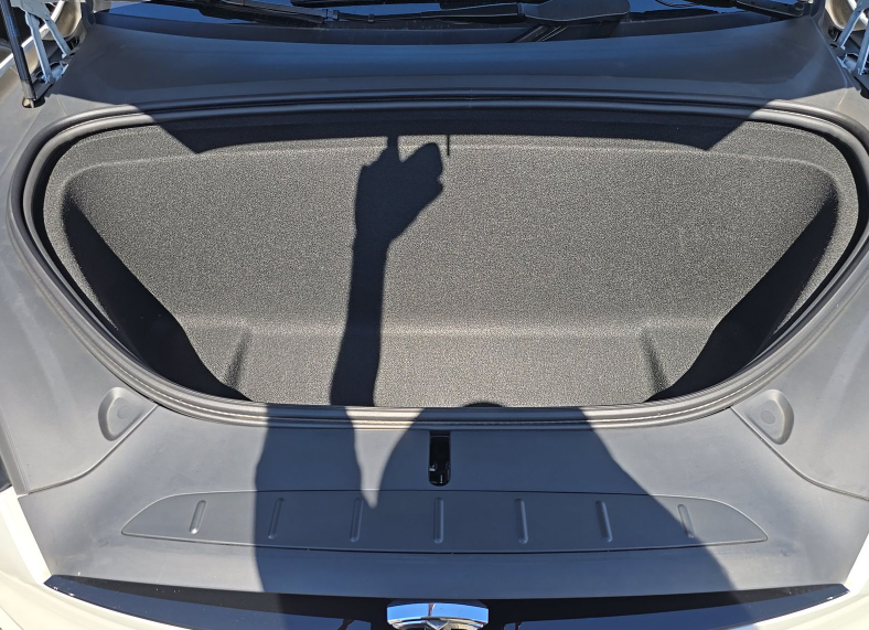 2025 Tesla Model X Base